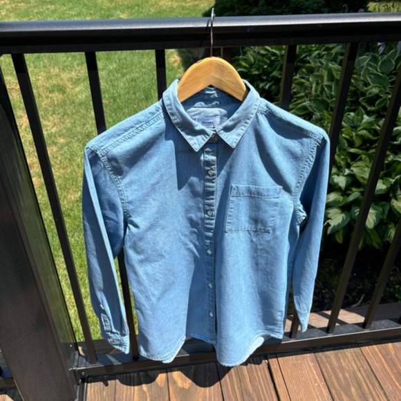 Old Navy Jean Button Down Shirt - Youth 14 - Picture 6 of 7